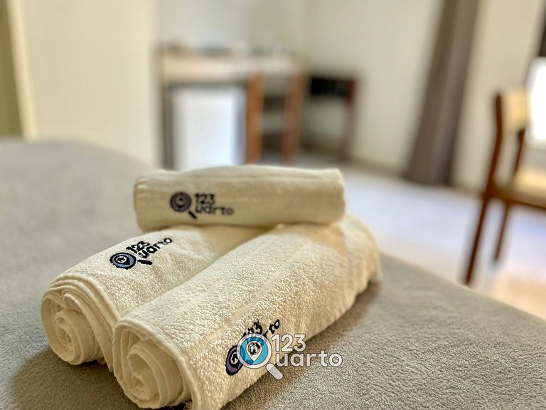 Royal Flat By 123Quarto Hospedagem #RF208