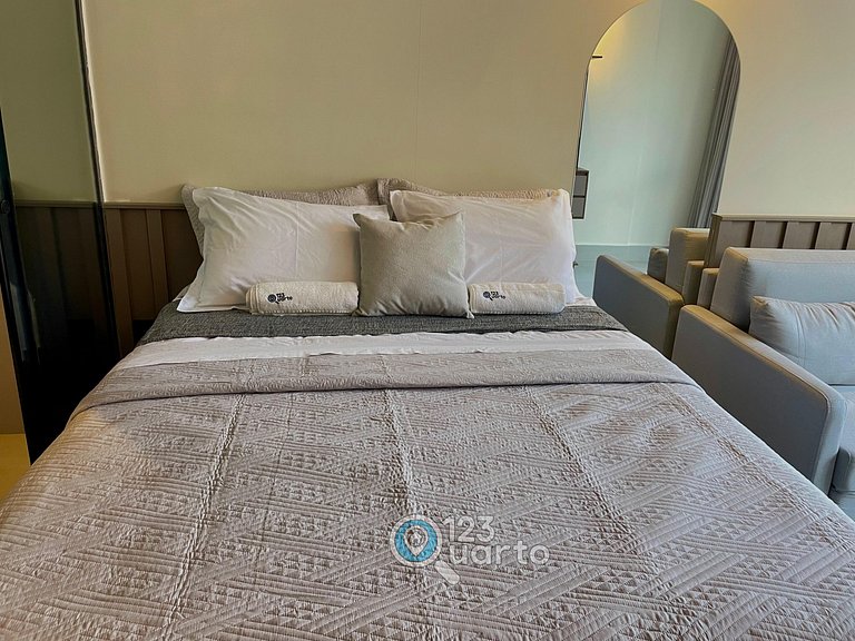 Flat Pé na Areia no Bessa | 123Quarto #GS114