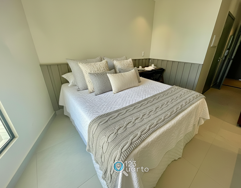 Stúdio Deluxe Sideview - #SOL806