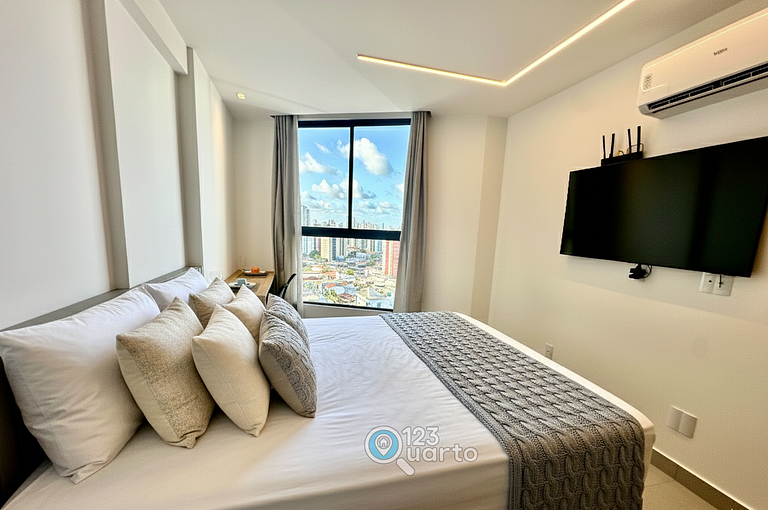 Studio Deluxe Sideview Ocean - #SOL1209