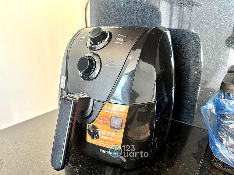 Studio Deluxe Side Room View - #SOL1205