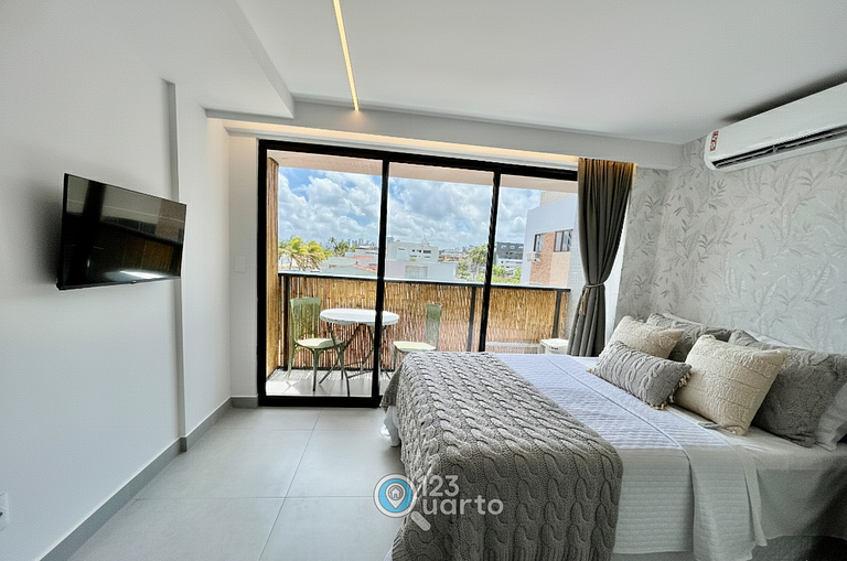 Studio Exclusive com Varanda | BESSA #XR306