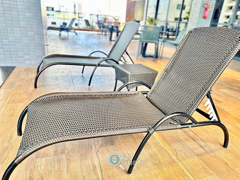 Apto Studio Urban Seaside View | #SOL1604