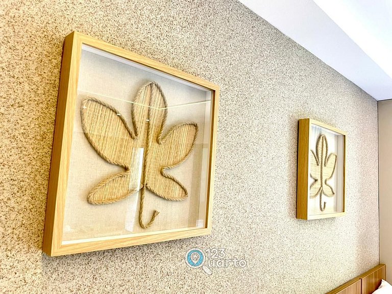 Apto Luxo Com Varanda Vista Mar | 123Quarto #BH207