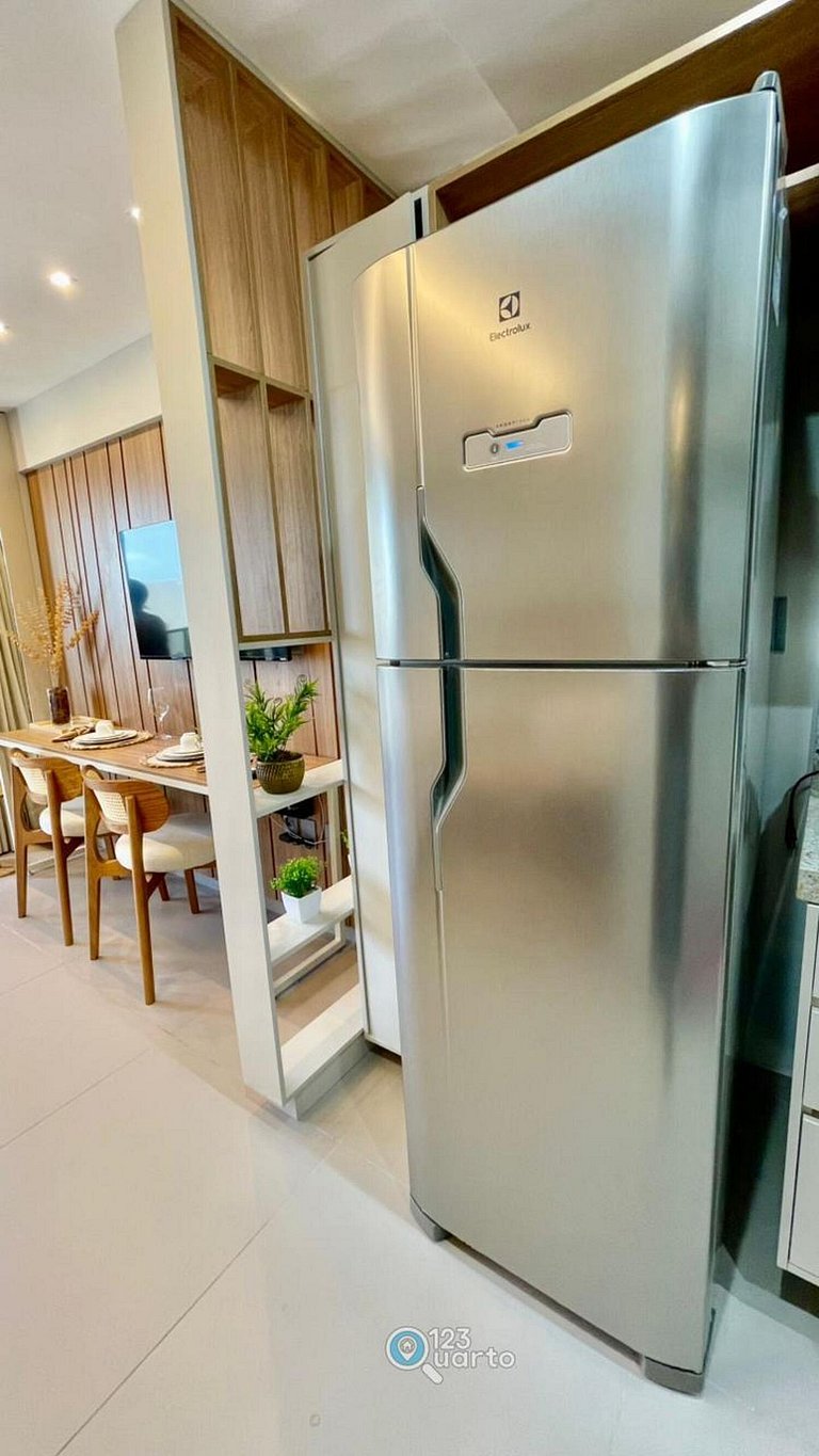 Apto Luxo Com Varanda Vista Mar | 123Quarto #BH207