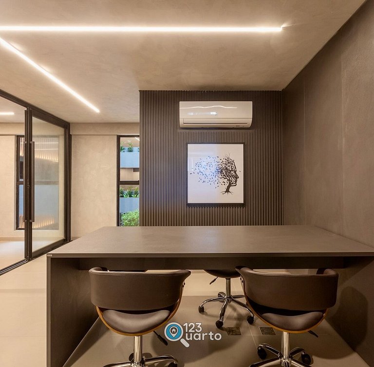 Apto Luxo Com Varanda Vista Mar | 123Quarto #BH207