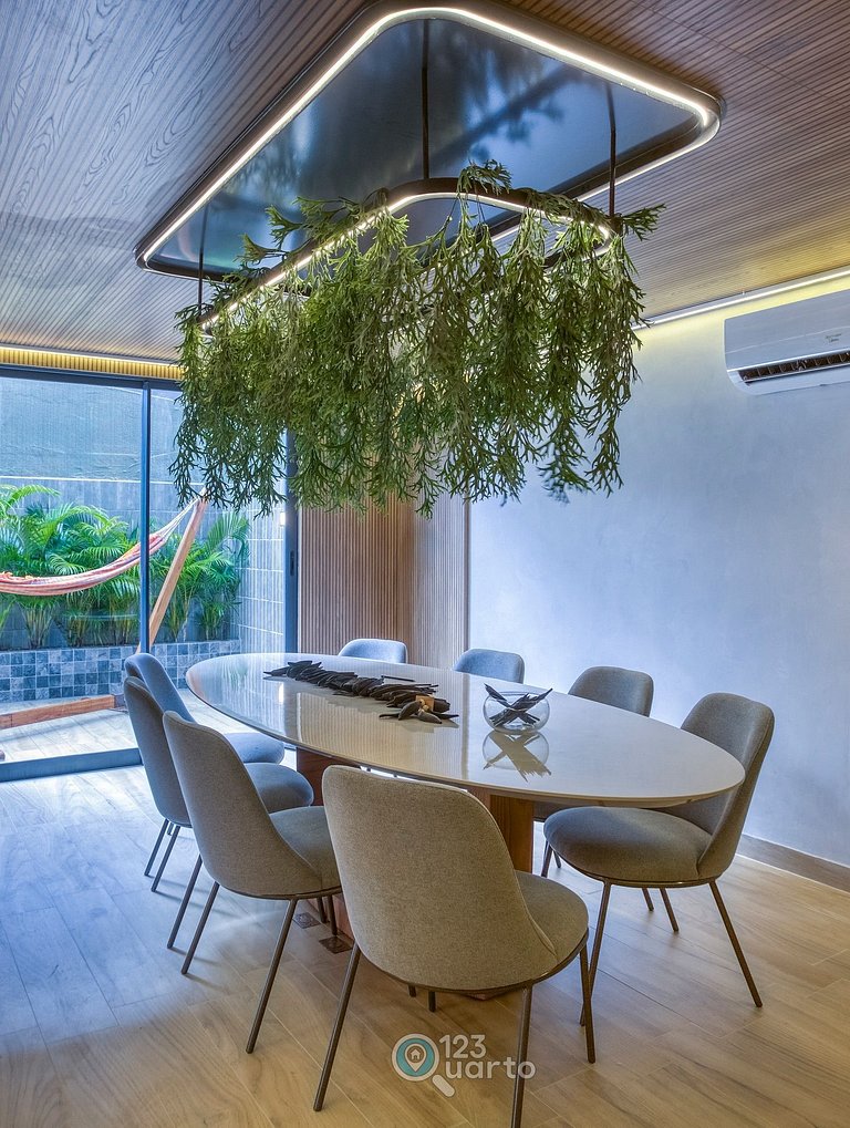 Apto Luxo | Vista Mar + Hidro Aquecida no Rooftop