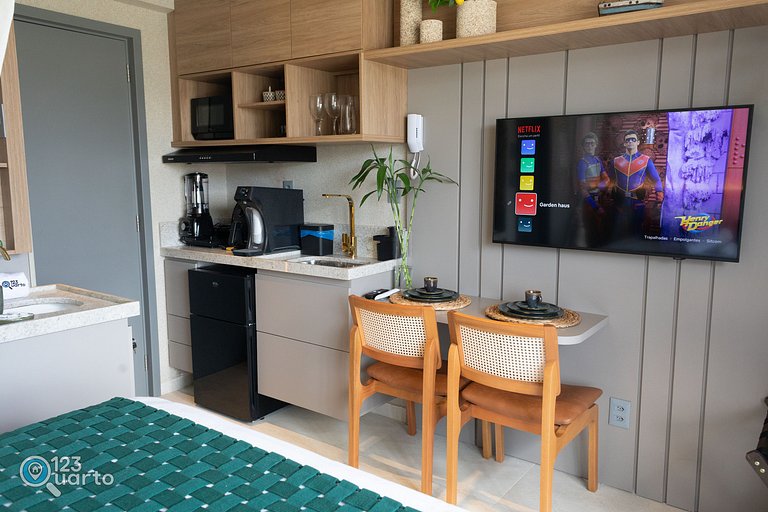 Apto Luxo | Vista Mar + Hidro Aquecida no Rooftop