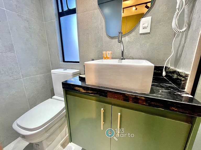 Studio Luxo Com Piscina Na Cobertura #HCB252C