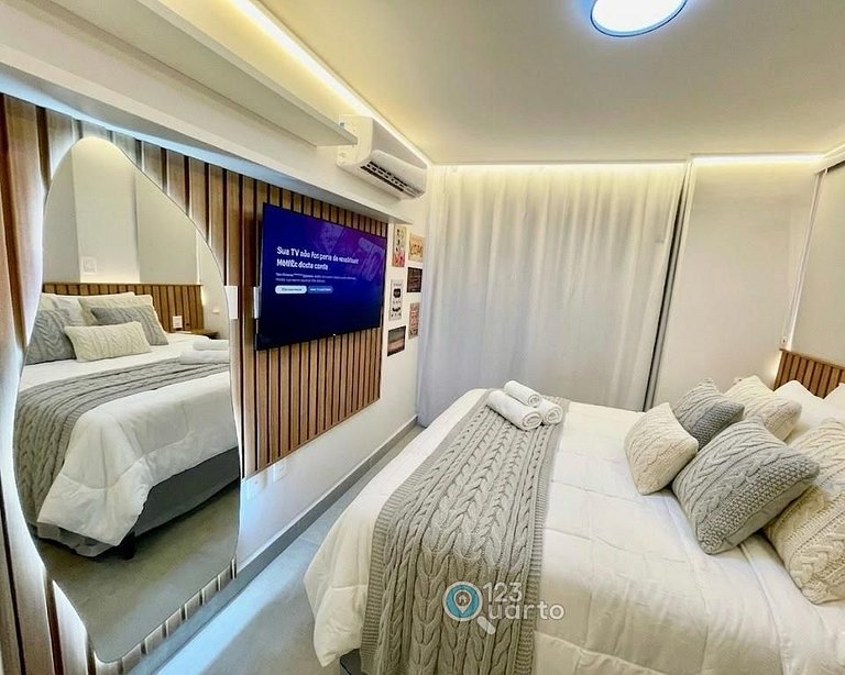 Studio Luxo Com Piscina Na Cobertura #HCB252C