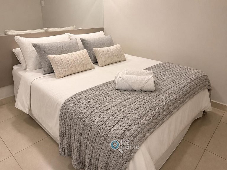Apto 2 Quartos Pé na Areia LUXO | Flamboyant Bessa