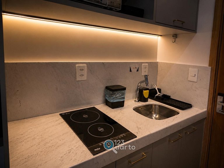 Studio Piscina na Cobertura - By 123Quarto #RE116