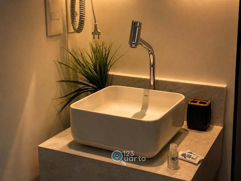 Studio Piscina na Cobertura - By 123Quarto #RE116