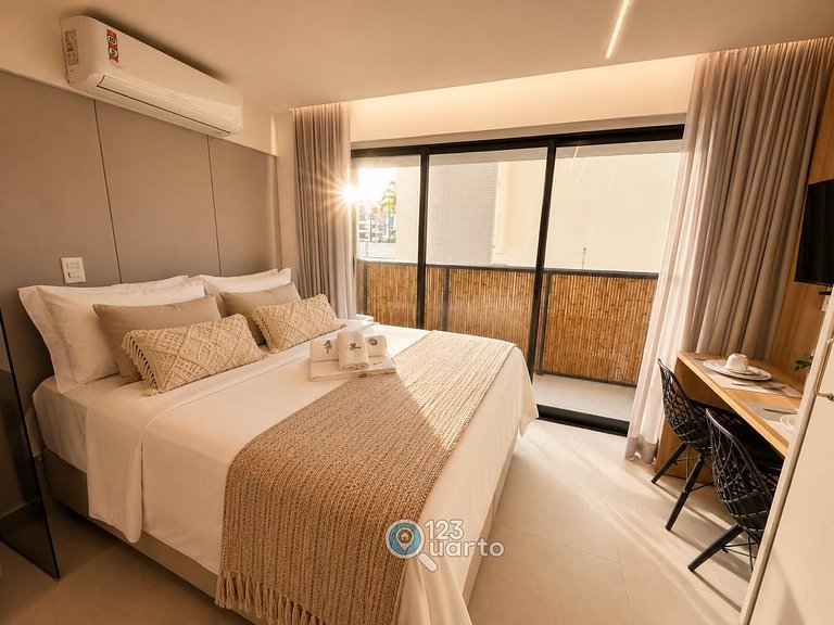 Studio Piscina na Cobertura - By 123Quarto #RE116