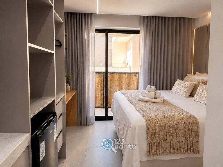Studio Compact | BESSA - By 123Quarto #RE115