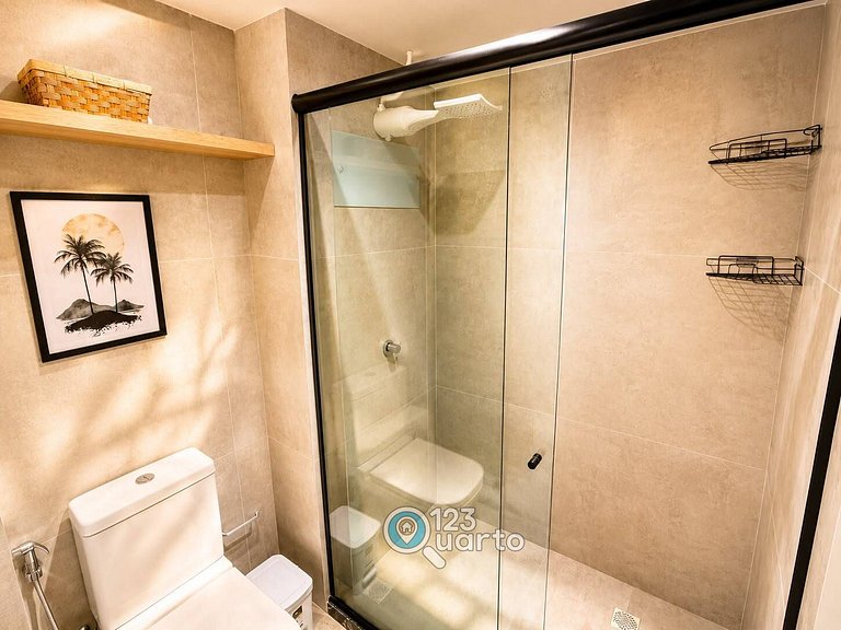 Apto Luxo ao Lado da Piscina  - 123Quarto #HCB605C
