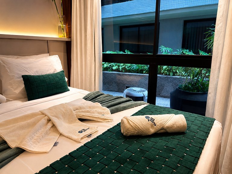 Flat - Alto Padrão com Rooftop com Piscina