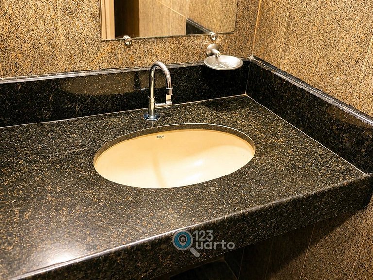 3 Camas de Solteiro | Ótima Localização